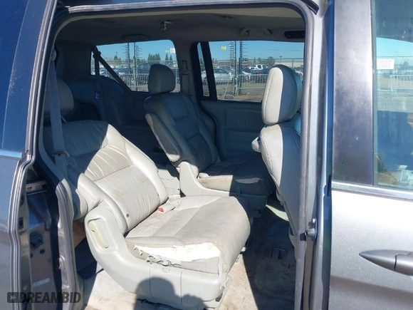 2007 Honda Odyssey EX-L with VIN 5FNRL386X7B405321, listed as a IAAI auction lot 41703384 with 198,552 mi miles. Bid and sale history available at carsss.com. Image 8.