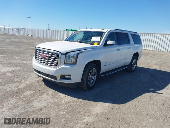 2020 GMC Yukon XL Denali with VIN 1GKS2HKJ9LR298494, listed as a IAAI auction lot 41817872 with 111,730 mi miles. Bid and sale history available at carsss.com. Image 17.