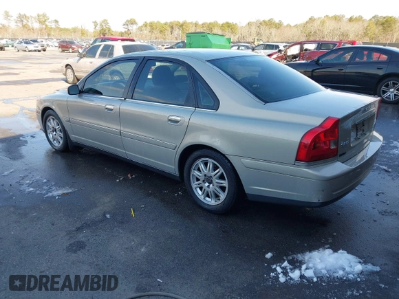 2004 Volvo S80 with VIN YV1TH59H641365689, listed as a IAAI auction lot 41397638 with 171,185 mi miles. Bid and sale history available at carsss.com. Image 3.