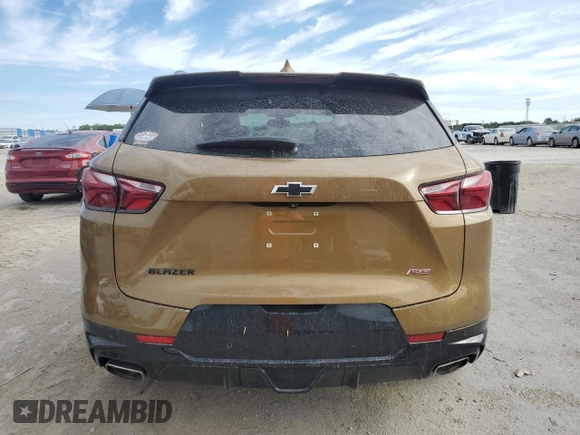 2020 Chevrolet Blazer RS z VIN 3GNKBERS0LS553823, wystawiony jako Copart lot #57867605 z przebiegiem 57 670 mil mil oraz Szkoda całkowita • Salvage title. Historia ofert i sprzedaży dostępna na DreamBid. Obrazek 6.