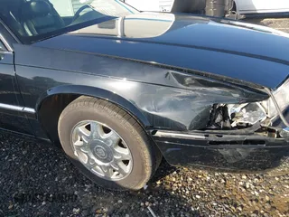 1999 Cadillac Eldorado Touring z VIN 1G6ET129XXU603042, wystawiony jako IAAI lot #41699955 z przebiegiem 81 704 mil mil oraz . Historia ofert i sprzedaży dostępna na DreamBid. Obrazek 6.