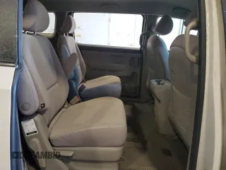 2018 Kia Sedona L with VIN KNDMA5C17J6401561, listed as a Copart auction lot 46232155 with 131,542 mi miles and Clean Title. Bid and sale history available at carsss.com. Image 11.