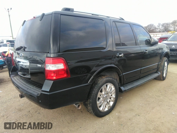 2011 Ford Expedition Limited with VIN 1FMJU1K55BEF12362, listed as a IAAI auction lot 41513405 with 152,574 mi miles. Bid and sale history available at carsss.com. Image 4.