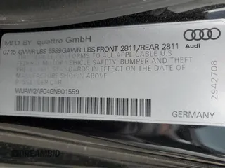 2016 Audi RS 7 Prestige z VIN WUAW2AFC4GN901559, wystawiony jako Copart lot #43982414 z przebiegiem 54 386 mil mil oraz . Historia ofert i sprzedaży dostępna na DreamBid. Obrazek 12.