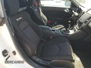 2011 Nissan 370Z Touring z VIN JN1AZ4EH7BM551606, wystawiony jako Copart lot #57173945 z przebiegiem Nie podano mil oraz Szkoda całkowita • Salvage title. Historia ofert i sprzedaży dostępna na DreamBid. Obrazek 10.