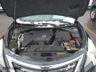 2015 Nissan Altima 2.5 with VIN 1N4AL3AP4FN308783, listed as a IAAI auction lot 41939936 with 192,782 mi miles. Bid and sale history available at carsss.com. Image 10.
