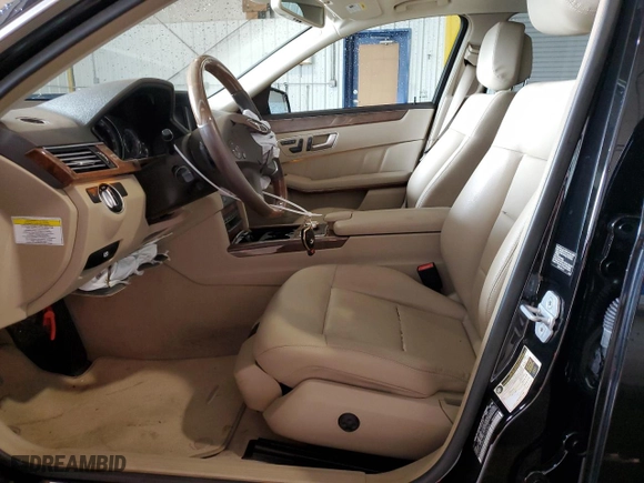 2013 Mercedes-Benz E-Class E 350 Luxury with VIN WDDHF8JB6DA746569, listed as a Copart auction lot 81832194 with 98,598 mi miles and Salvage Title. Bid and sale history available at carsss.com. Image 7.