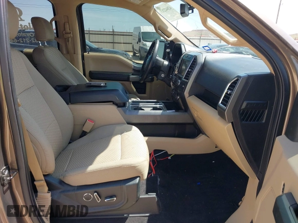 2015 Ford F-150 XL z VIN 1FTEW1CP5FKE08400, wystawiony jako IAAI lot #42042213 z przebiegiem 94 091 mil mil oraz . Historia ofert i sprzedaży dostępna na DreamBid. Obrazek 5.