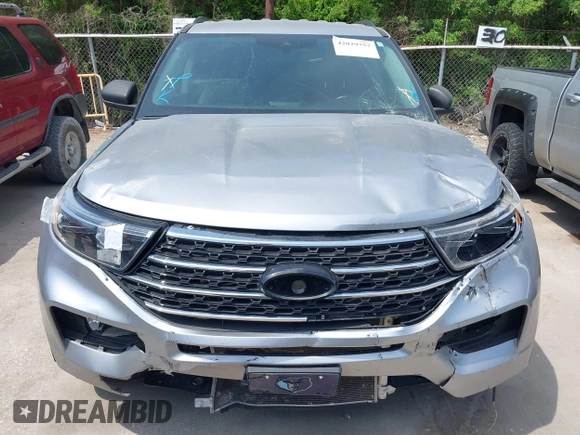 2021 Ford Explorer XLT with VIN 1FMSK7DH1MGC16346, listed as a IAAI auction lot 42029757 with 50,314 mi miles. Bid and sale history available at carsss.com. Image 13.