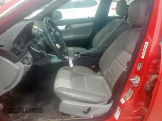 2008 Mercedes-Benz C 300 Sport с VIN WDDGF54X68R014791, выставлен на аукционе Copart как лот 60795445 с пробегом 184 857 миль миль и Списание • Salvage title. История ставок и продаж доступна на DreamBid. Изображение 7.
