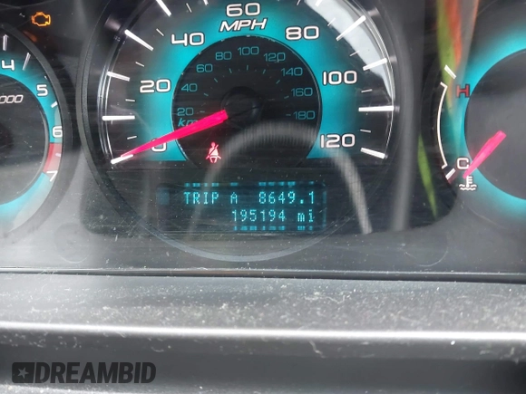 2010 Ford Fusion SE with VIN 3FAHP0HA9AR135092, listed as a IAAI auction lot 41882411 with 195,194 mi miles. Bid and sale history available at carsss.com. Image 7.