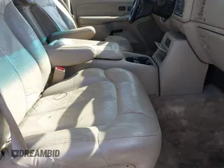 2002 Chevrolet Silverado 1500 LT with VIN 2GCEK19T321373124, listed as a IAAI auction lot 41502812 with 161,773 mi miles. Bid and sale history available at carsss.com. Image 5.