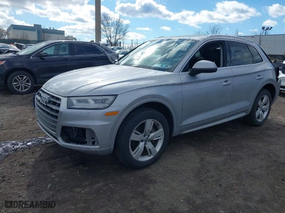 2018 Audi Q5 Premium Plus with VIN WA1BNAFY0J2028040, listed as a IAAI auction lot 41690415 with 1 mi miles. Bid and sale history available at carsss.com. Image 2.