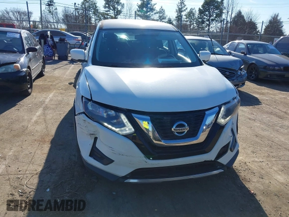2017 Nissan Rogue SV with VIN KNMAT2MT9HP560033, listed as a IAAI auction lot 41396661 with 200,717 mi miles. Bid and sale history available at carsss.com. Image 12.