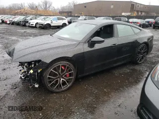 2022 Audi S7 Prestige z VIN WAUSFBF23NN018754, wystawiony jako Copart lot #71702952 z przebiegiem 7408 mil mil oraz . Historia ofert i sprzedaży dostępna na DreamBid. Obrazek 1.