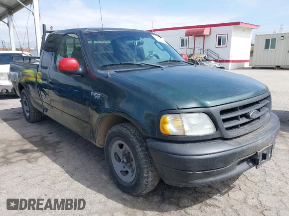 2003 Ford F-150 XL with VIN 1FTRX17263NB88093, listed as a IAAI auction lot 41772955 with 1 mi miles. Bid and sale history available at carsss.com. Image 1.