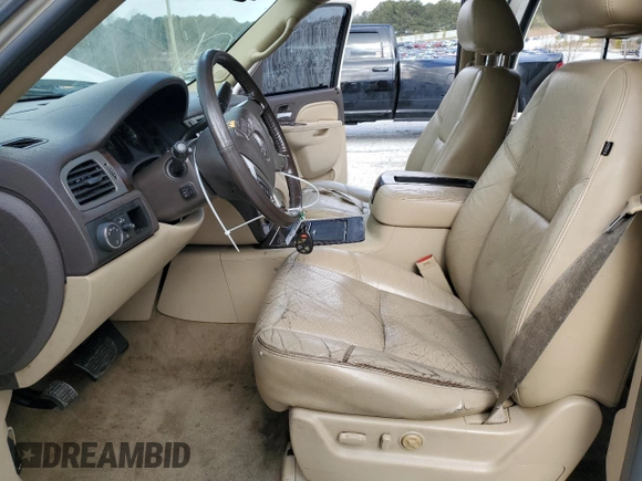 2011 GMC Yukon XL Denali with VIN 1GKS1MEF6BR288488, listed as a Copart auction lot 45559085 with 242,627 mi miles and Non Repairable. Bid and sale history available at carsss.com. Image 7.