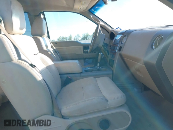 2004 Ford F-150 XL с VIN 1FTPX12514NB74239, выставлен на аукционе IAAI как лот 40883919 с пробегом 202 880 миль миль и . История ставок и продаж доступна на DreamBid. Изображение 5.