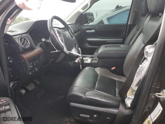 2018 Toyota Tundra 4WD SR5 with VIN 5TFHW5F1XJX731526, listed as a Copart auction lot 88521435 with 81,348 mi miles and Salvage Title. Bid and sale history available at carsss.com. Image 7.