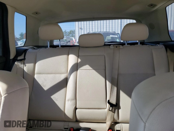 2014 Mercedes-Benz GLK 350 with VIN WDCGG8JB5EG224639, listed as a Copart auction lot 76940354 with 91,165 mi miles and Salvage Title. Bid and sale history available at DreamBid. Image 10.