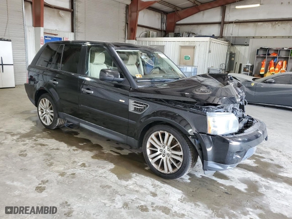 2011 Land Rover Range Rover Sport HSE LUX with VIN SALSK2D49BA287940, listed as a Copart auction lot 51167525 with NaN miles and Non Repairable. Bid and sale history available at carsss.com. Image 4.