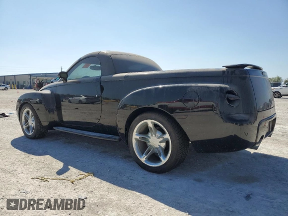 2005 Chevrolet SSR LS z VIN 1GCES14H45B115377, wystawiony jako Copart lot #48899155 z przebiegiem Nie podano mil oraz Szkoda całkowita • Salvage title. Historia ofert i sprzedaży dostępna na DreamBid. Obrazek 2.