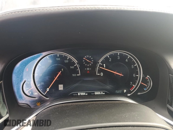 2019 BMW 7 Series 750i xDrive with VIN WBA7F2C58KB239624, listed as a Copart auction lot 53781025 with 87,894 mi miles and Salvage title. Bid and sale history available at DreamBid. Image 9.