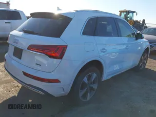 2022 Audi Q5 Premium Plus z VIN WA1BBAFY0N2078094, wystawiony jako IAAI lot #42061485 z przebiegiem 23 152 mil mil oraz . Historia ofert i sprzedaży dostępna na DreamBid. Obrazek 4.