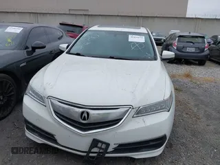 2017 Acura TLX z VIN 19UUB1F35HA010632, wystawiony jako IAAI lot #42433172 z przebiegiem 127 864 mil mil oraz . Historia ofert i sprzedaży dostępna na DreamBid. Obrazek 13.