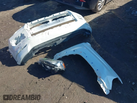 2022 Toyota 4Runner Limited z VIN JTEKU5JR4N6069801, wystawiony jako IAAI lot #41582386 z przebiegiem 39 377 mil mil oraz . Historia ofert i sprzedaży dostępna na DreamBid. Obrazek 12.