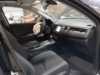 2022 Honda HR-V EX with VIN 3CZRU6H52NM746429, listed as a IAAI auction lot 41994724 with 44,609 mi miles. Bid and sale history available at carsss.com. Image 5.
