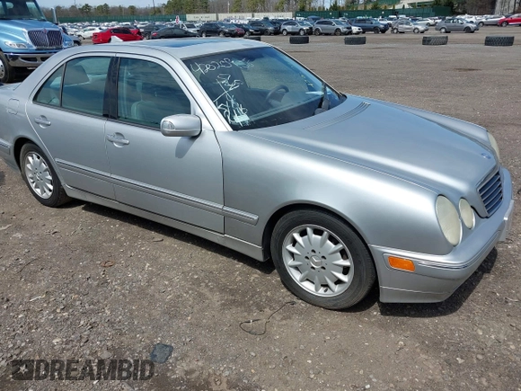 2000 Mercedes-Benz E 320 with VIN WDBJF65J9YB129649, listed as a IAAI auction lot 42020958 with 192,622 mi miles and . Bid and sale history available at DreamBid. Image 1.