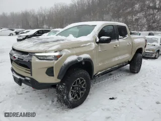 2024 Chevrolet Colorado 4WD ZR2 with VIN 1GCPTFEK9R1145273, listed as a Copart auction lot 43999875 with 8,375 mi miles and Salvage Title. Bid and sale history available at carsss.com. Image 1.
