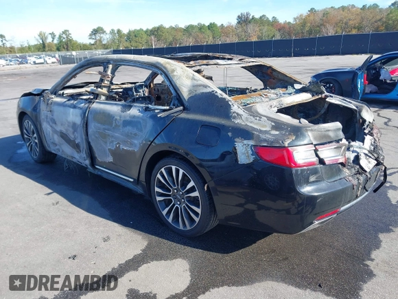 2018 Lincoln Continental Select with VIN 1LN6L9SK9J5601492, listed as a IAAI auction lot 40827931 with 41,330 mi miles. Bid and sale history available at carsss.com. Image 3.