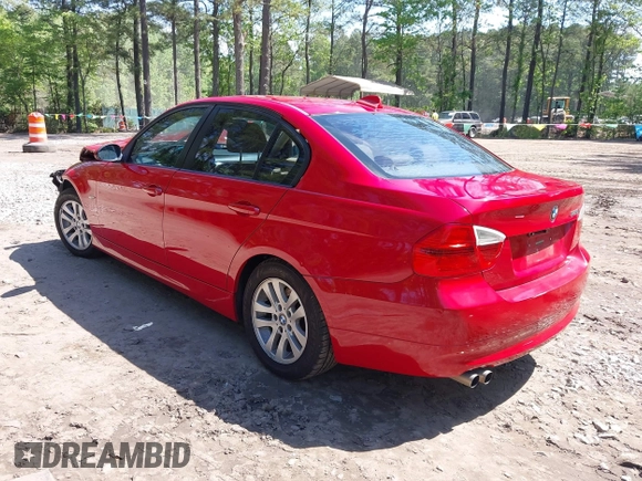 2007 BMW 3 Series 328i with VIN WBAVA335X7KX83254, listed as a IAAI auction lot 42092297 with 168,720 mi miles and . Bid and sale history available at DreamBid. Image 3.
