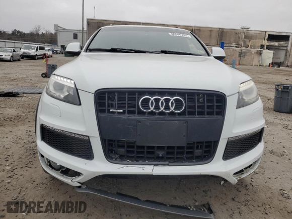 2014 Audi Q7 S line Prestige with VIN WA1DGAFE5ED004318, listed as a Copart auction lot 48866785 with 105,689 mi miles and Salvage title. Bid and sale history available at DreamBid. Image 5.