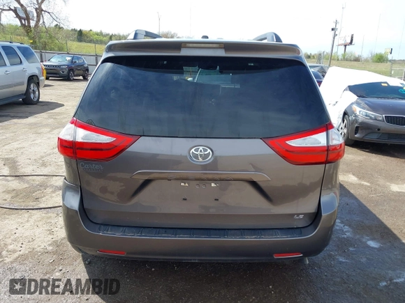2015 Toyota Sienna LE AAS with VIN 5TDKK3DC5FS575077, listed as a IAAI auction lot 41941483 with 134,265 mi miles. Bid and sale history available at carsss.com. Image 16.