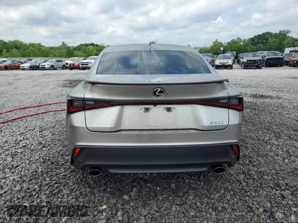 2022 Lexus IS 300 z VIN JTHAA1D25N5121912, wystawiony jako Copart lot #55110665 z przebiegiem 53 549 mil mil oraz Szkoda całkowita • Salvage title. Historia ofert i sprzedaży dostępna na DreamBid. Obrazek 6.