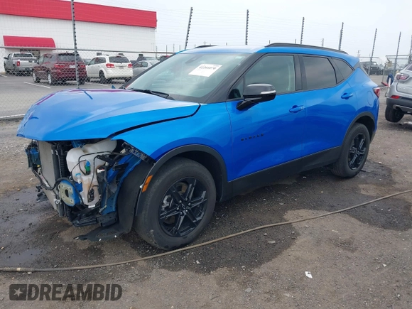 2024 Chevrolet Blazer LT z VIN 3GNKBJRS7RS129203, wystawiony jako IAAI lot #42266070 z przebiegiem 24 094 mil mil oraz . Historia ofert i sprzedaży dostępna na DreamBid. Obrazek 20.