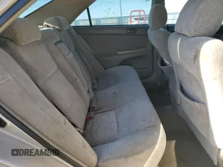 2004 Toyota Camry LE with VIN 4T1BF32K04U574101, listed as a Copart auction lot 47653965 with 0 mi miles and Salvage Title. Bid and sale history available at carsss.com. Image 11.