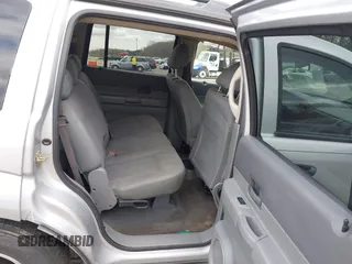 2005 Dodge Durango SXT with VIN 1D4HD38N95F506717, listed as a IAAI auction lot 41737887 with 272,149 mi miles and . Bid and sale history available at DreamBid. Image 8.