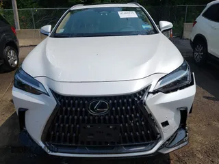2024 Lexus NX 350h Premium z VIN 2T2GKCEZ2RC020010, wystawiony jako IAAI lot #42469214 z przebiegiem 10 505 mil mil oraz . Historia ofert i sprzedaży dostępna na DreamBid. Obrazek 12.