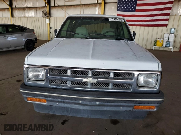 1994 Chevrolet Blazer z VIN 1GNCS13W3R0157183, wystawiony jako Copart lot #52246055 z przebiegiem 91 826 mil mil oraz Czysty tytuł • Clean title. Historia ofert i sprzedaży dostępna na DreamBid. Obrazek 5.