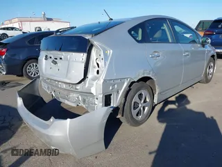 2015 Toyota Prius Four with VIN JTDKN3DU0F0429544, listed as a IAAI auction lot 41669836 with 71,494 mi miles. Bid and sale history available at carsss.com. Image 4.