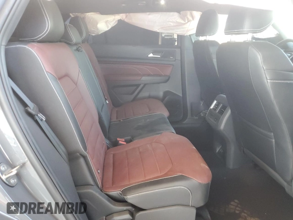 2023 Volkswagen Atlas SEL Premium R-Line z VIN 1V2FE2CA4PC224679, wystawiony jako Copart lot #83774634 z przebiegiem 5 661 mil mil oraz Szkoda całkowita • Salvage title. Historia ofert i sprzedaży dostępna na DreamBid. Obrazek 12.