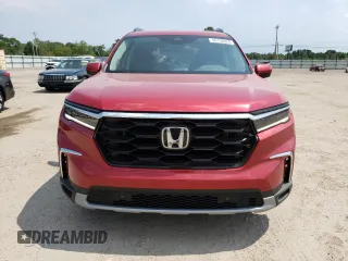 2024 Honda Pilot Touring with VIN 5FNYG1H72RB042609, listed as a Copart auction lot 60156024 with 1,923 mi miles and Salvage Title. Bid and sale history available at carsss.com. Image 5.