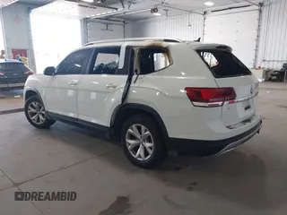 2018 Volkswagen Atlas SE z VIN 1V2CP2CA2JC593139, wystawiony jako IAAI lot #40736888 z przebiegiem Nie podano mil oraz . Historia ofert i sprzedaży dostępna na DreamBid. Obrazek 3.