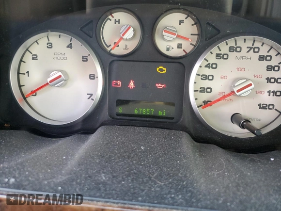 2007 Ford Five Hundred Limited z VIN 1FAFP25177G120565, wystawiony jako Copart lot #46661325 z przebiegiem 67 857 mil mil oraz Szkoda całkowita • Salvage title. Historia ofert i sprzedaży dostępna na DreamBid. Obrazek 9.