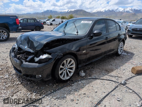 2011 BMW 3 Series 328i with VIN WBAPH7C55BE676163, listed as a Copart auction lot 54513905 with 139,618 mi miles and Salvage Title. Bid and sale history available at DreamBid. Image 1.