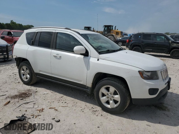 2016 Jeep Compass Latitude с VIN 1C4NJCEA4GD698184, выставлен на аукционе Copart как лот 53086985 с пробегом 129 643 миль миль и Списание • Salvage title. История ставок и продаж доступна на DreamBid. Изображение 4.